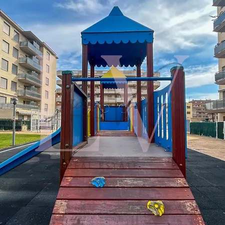 Lv Real Estate Maldivas Iii La Pineda